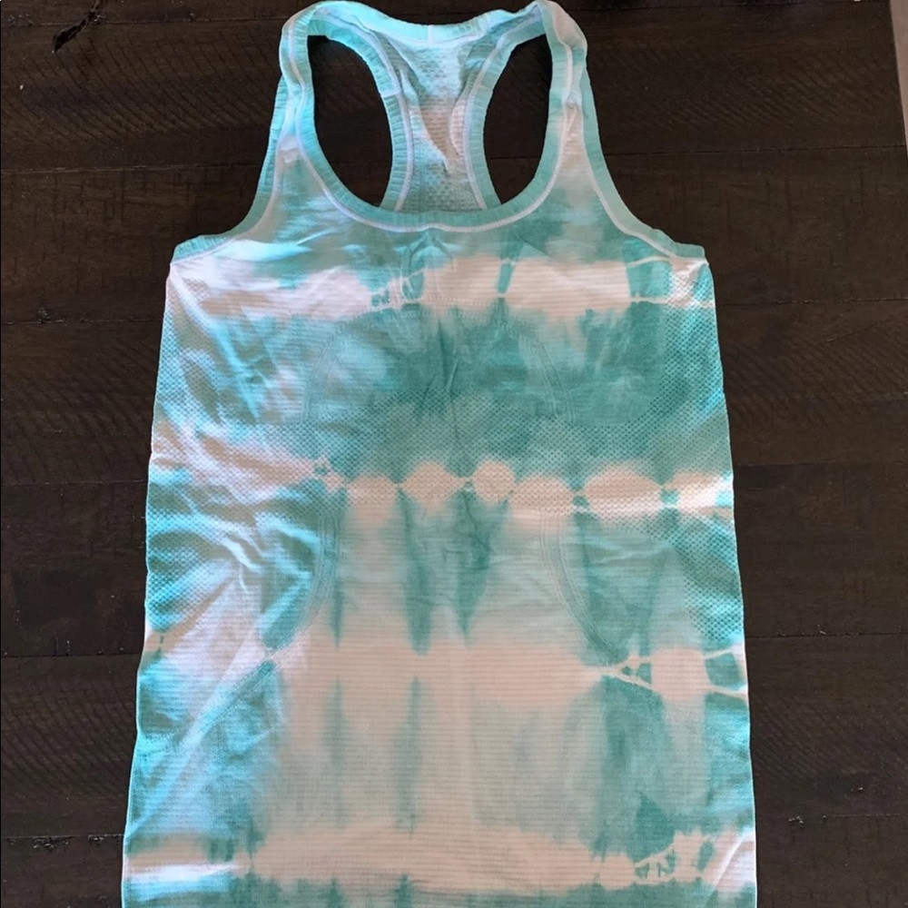 lululemon tank top